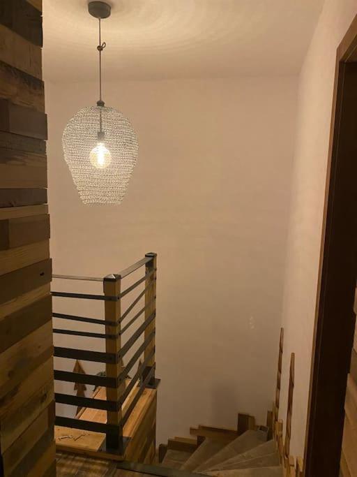 Als As De Coeur La Maison Aux Mille Et Un Coeurs Neuve-Eglise Buitenkant foto